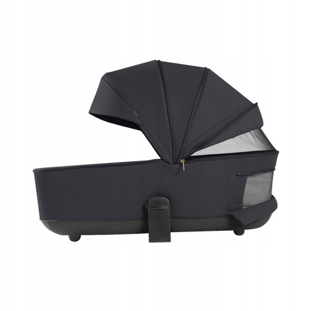 Wózek 4w1 Carrello ULTRA 2025 Basalt Black Fotel Astrid i-Size Baza ISOFIX