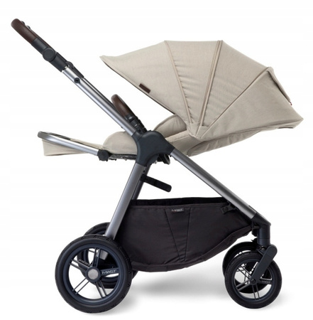 Wózek 4w1 MAST M5x - LION - Fotelik Moxie i-size + Baza Obrotowa 360